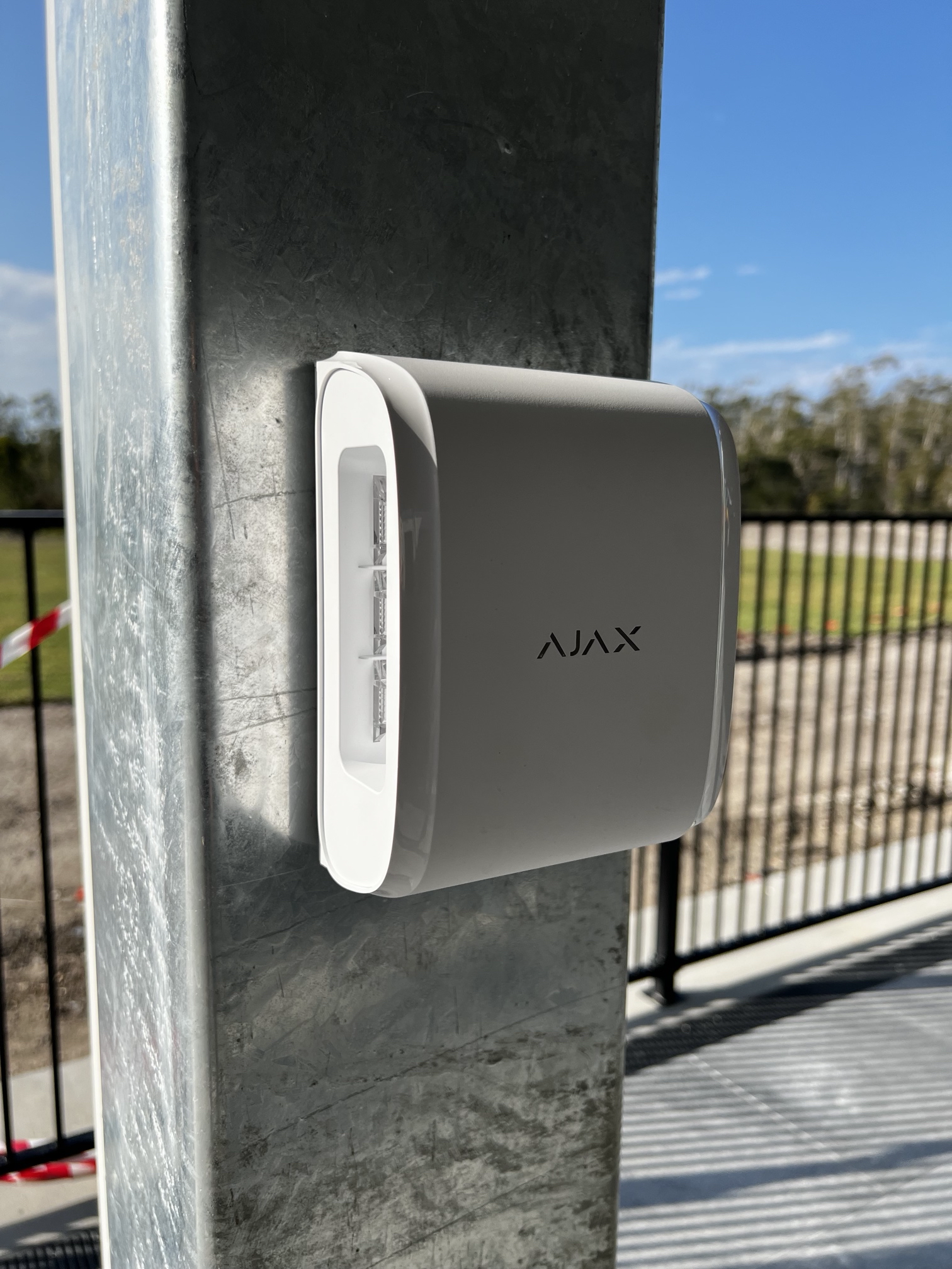 Automotive locksmith service